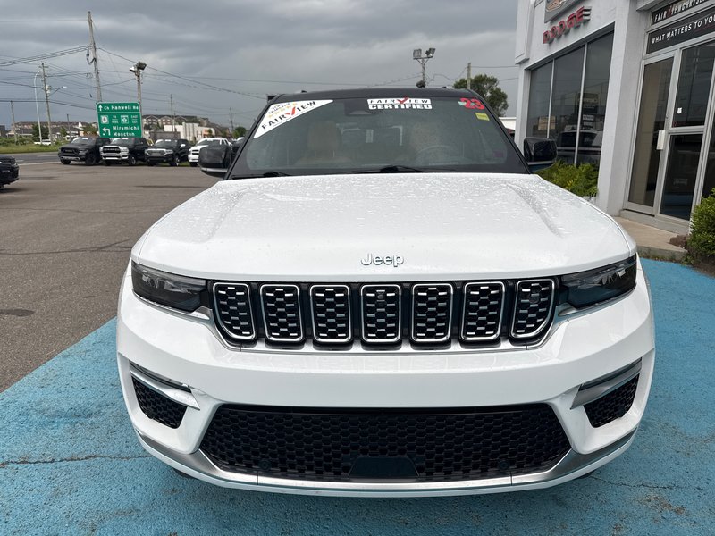 2023 Jeep Grand Cherokee 4xe Summit Reserve Upgraded leather  Macintosh audio system three TVs full roof