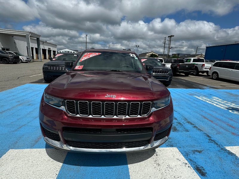 Jeep Grand Cherokee L LAREDO 2023