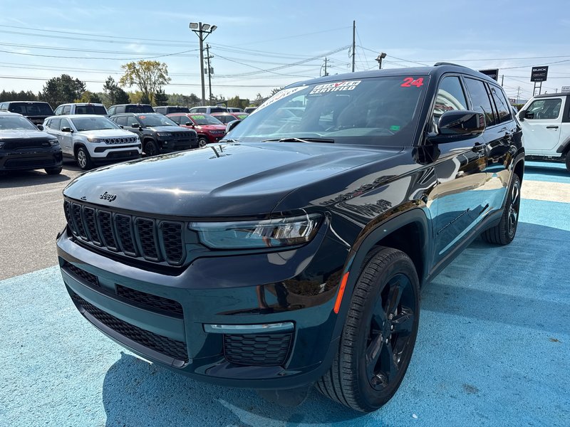 2024 Jeep Grand Cherokee L Limited Seven passenger fully loaded panel roof