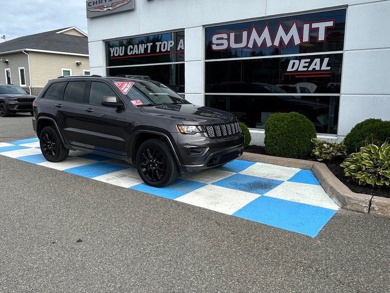 Jeep Grand Cherokee ALTITUDE 2021