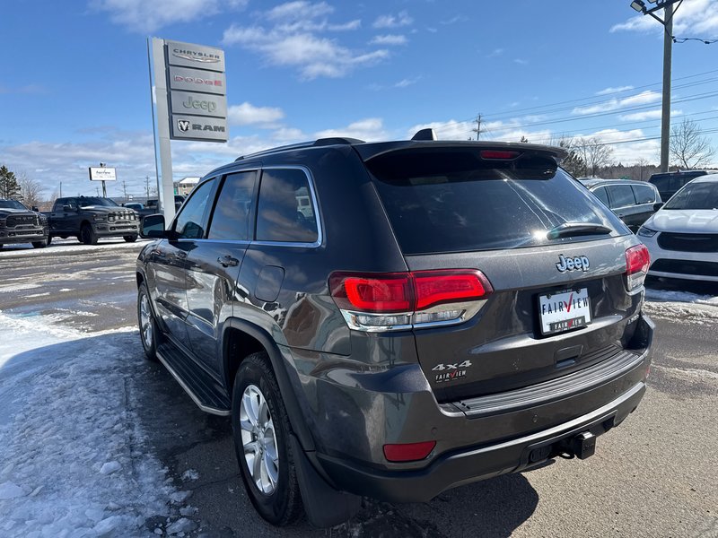 2021 Jeep Grand Cherokee Laredo
