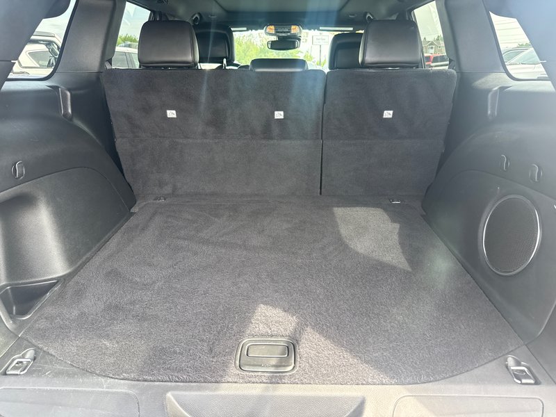 2021 Jeep Grand Cherokee Limited 80th Anniversary Edition Upgraded rims, upgraded leather, upgraded audio system