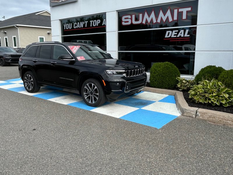 Jeep Grand Cherokee OVERLAND 2023