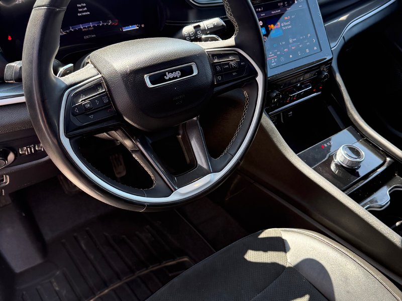 2023 Jeep Grand Cherokee GRAND CHEROKEE L ALTITUDE GRAND CHEROKEE L