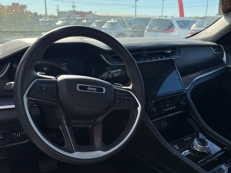 2023 Jeep GRAND CHEROKEE LIMITED