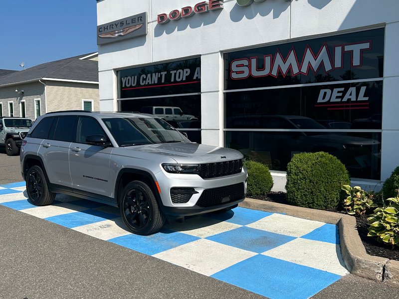 Jeep Grand Cherokee ALTITUDE 2024