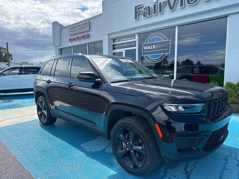 Jeep Grand Cherokee Altitude 2024