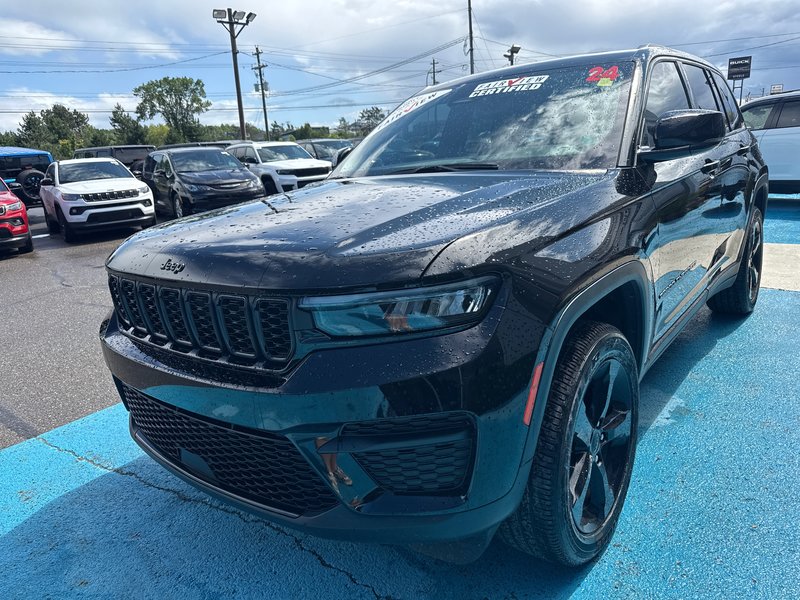 Jeep Grand Cherokee Altitude 2024