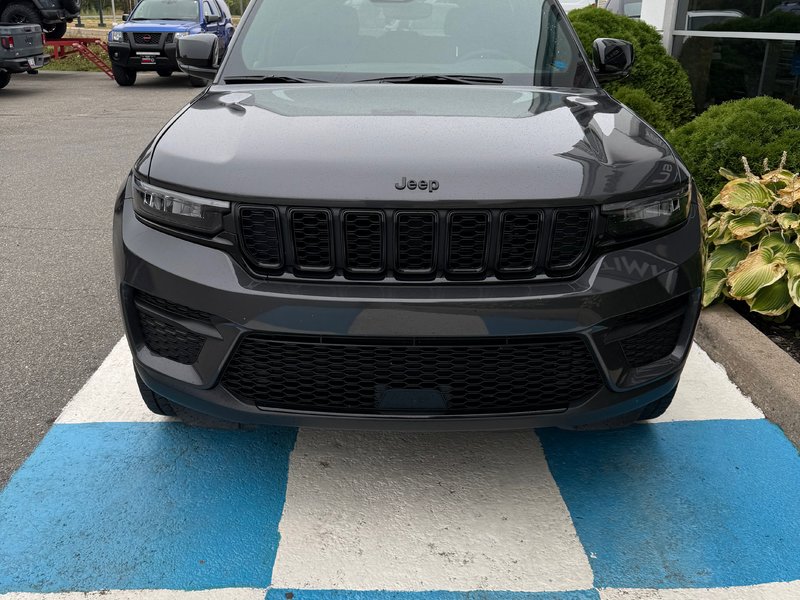 2024 Jeep Grand Cherokee ALTITUDE Original MSRP $65,705. SAVE HUGE!