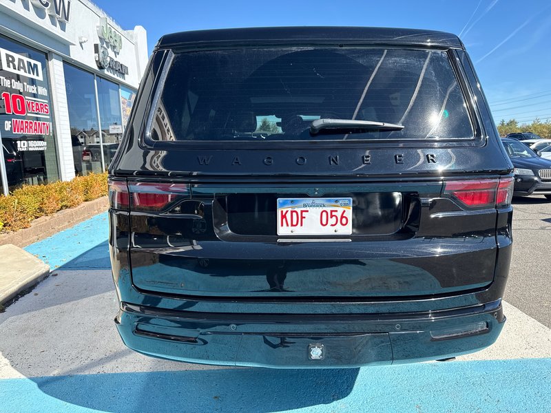 Jeep Wagoneer L Series II Carbide 2023