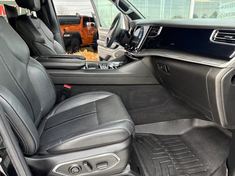 Jeep Wagoneer Series III 2022