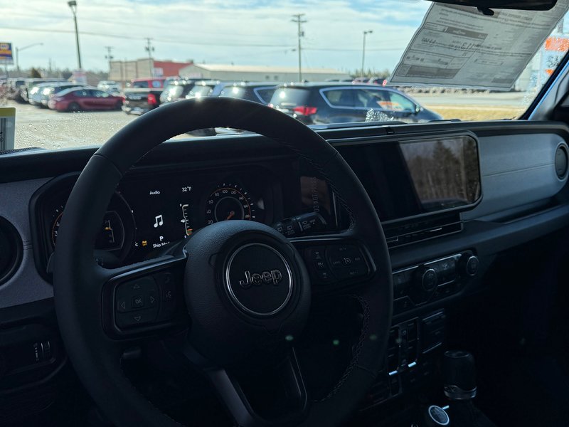 2025 Jeep WRANGLER 4-Door WILLYS