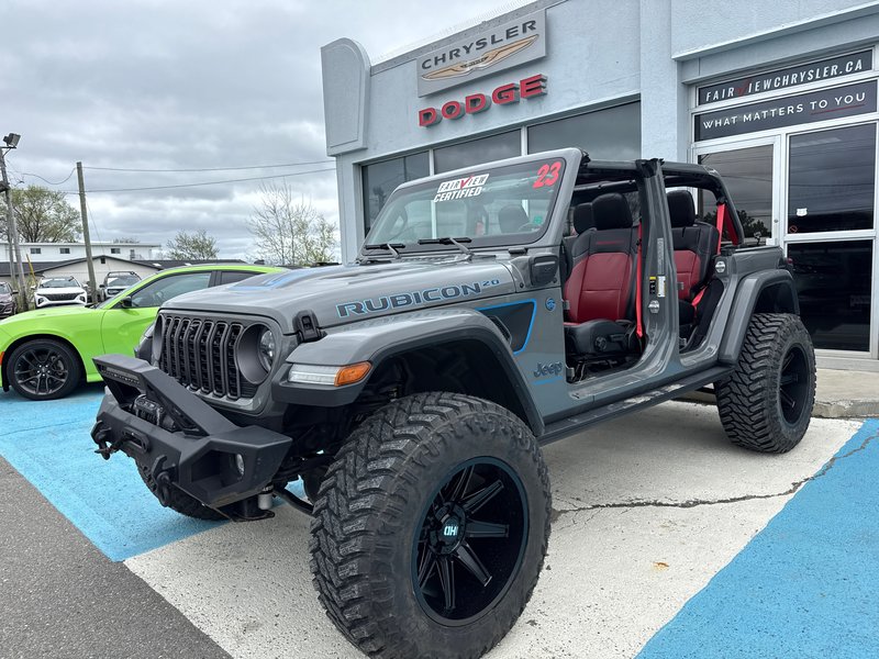 2023 Jeep Wrangler 4xe Rubicon 20th Anniversary Bill Steen lift kit 37 inch tires, wench and bumper kit