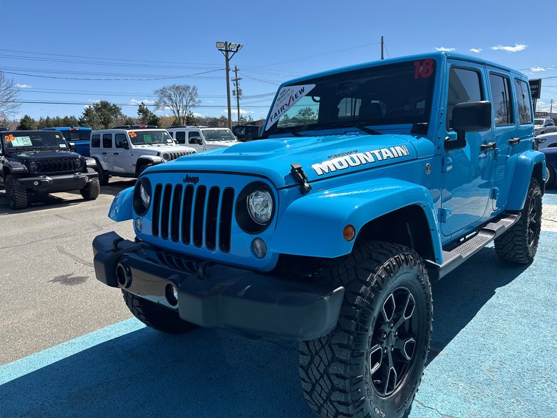 2018 Jeep WRANGLER JK UNLIMITED Sahara smoky Mountain edition In absolutely amazing condition, leather navigation, tire wheel kit package