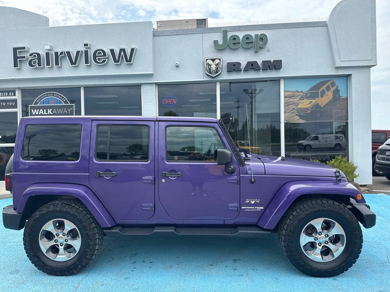2018 Jeep WRANGLER JK UNLIMITED Sahara with 35 Brand new 35 inch tires, leather, limited edition, color, heated seat, seats, NAV, etc.