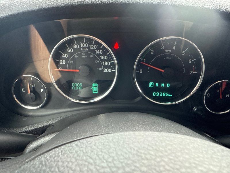 2018 Jeep WRANGLER JK UNLIMITED Sahara with 35 Brand new 35 inch tires, leather, limited edition, color, heated seat, seats, NAV, etc.
