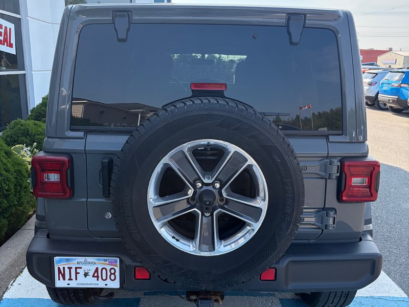 2019 Jeep WRANGLER UNLIMITED SAHARA