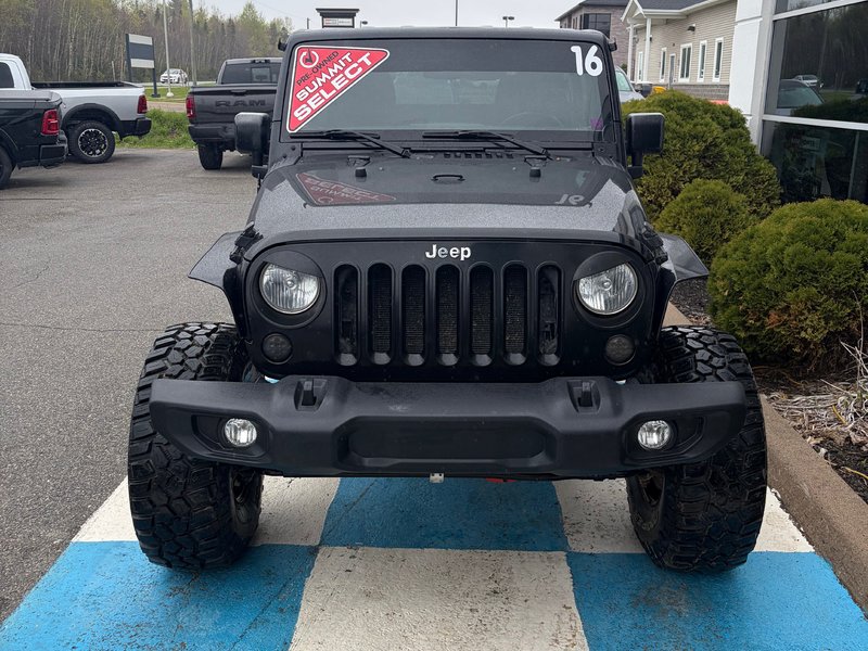2016 Jeep WRANGLER SAHARA