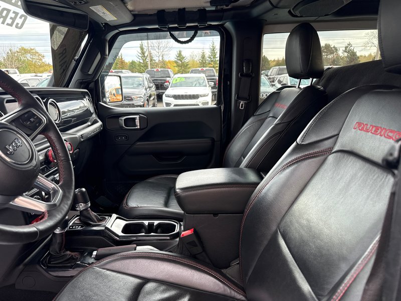 2018 Jeep Wrangler Rubicon Over 10 K in extras 35 inch rim, tire, fox lift, snorkel, steel bumper, package, , wench!!