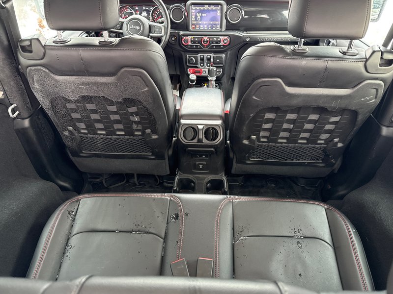 2018 Jeep Wrangler Rubicon Over 10 K in extras 35 inch rim, tire, fox lift, snorkel, steel bumper, package, , wench!!