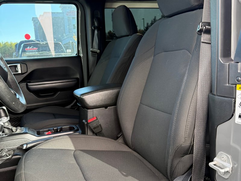 2018 Jeep Wrangler SPORT