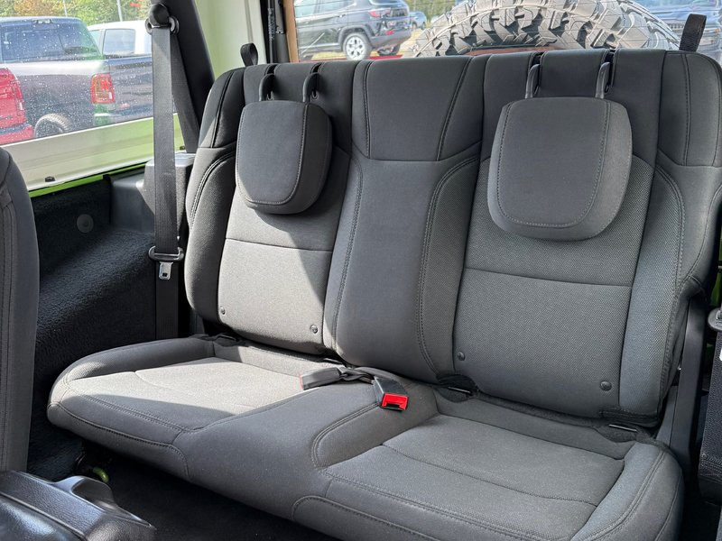 2019 Jeep Wrangler SPORT