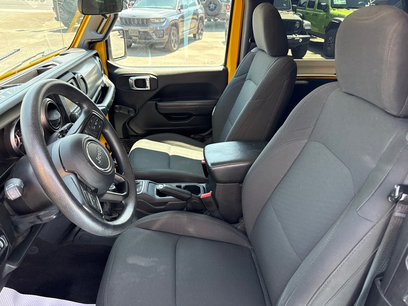 Jeep Wrangler Sporty 2020