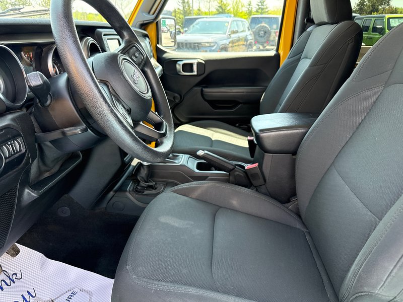 Jeep Wrangler Sporty 2020