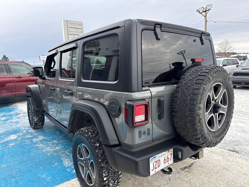 2021 Jeep Wrangler Unlimited Sport Left, tires, wench, bumper kit, cold-weather group