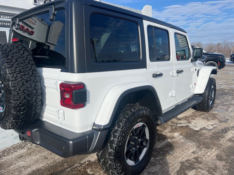 2022 Jeep Wrangler Unlimited Rubicon New tires