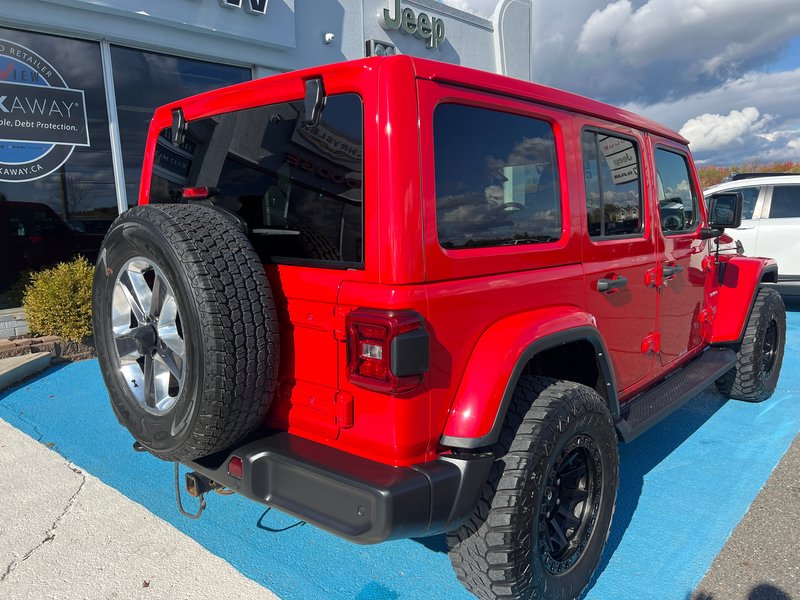 2022 Jeep Wrangler Unlimited Sahara Sky, active roof, plus motorhome tow behind package