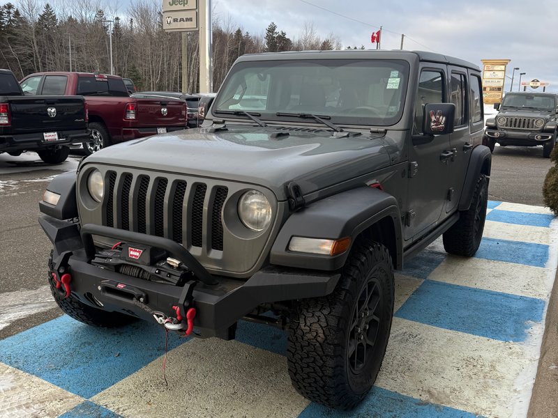 2022 Jeep Wrangler UNLIMITED SPORT