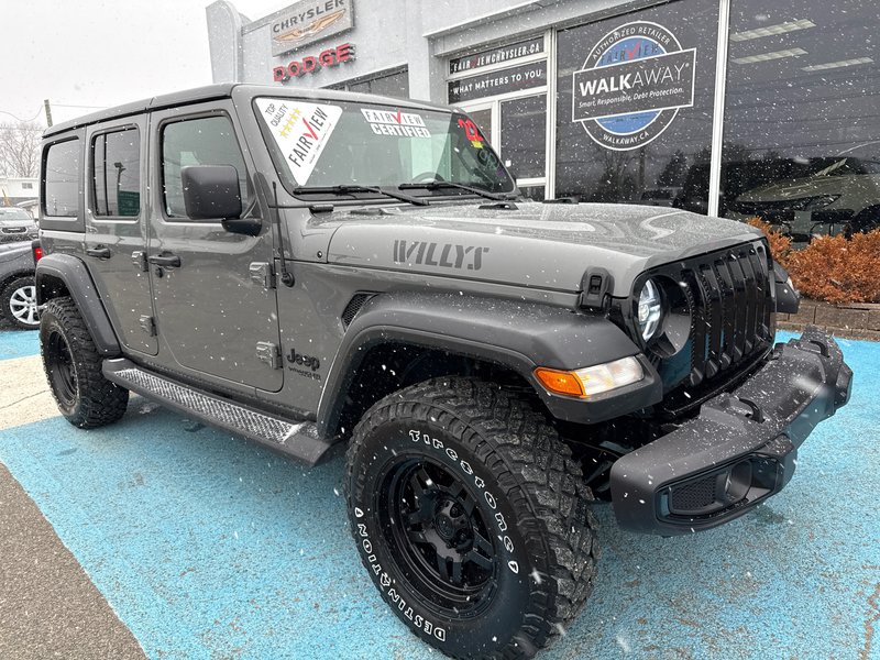 2022 Jeep Wrangler Unlimited Willys Upgraded tire and rim package, leather seating NAV