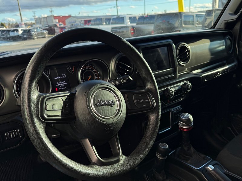 2022 Jeep WRANGLER SPORT AS TRADED - MANUAL