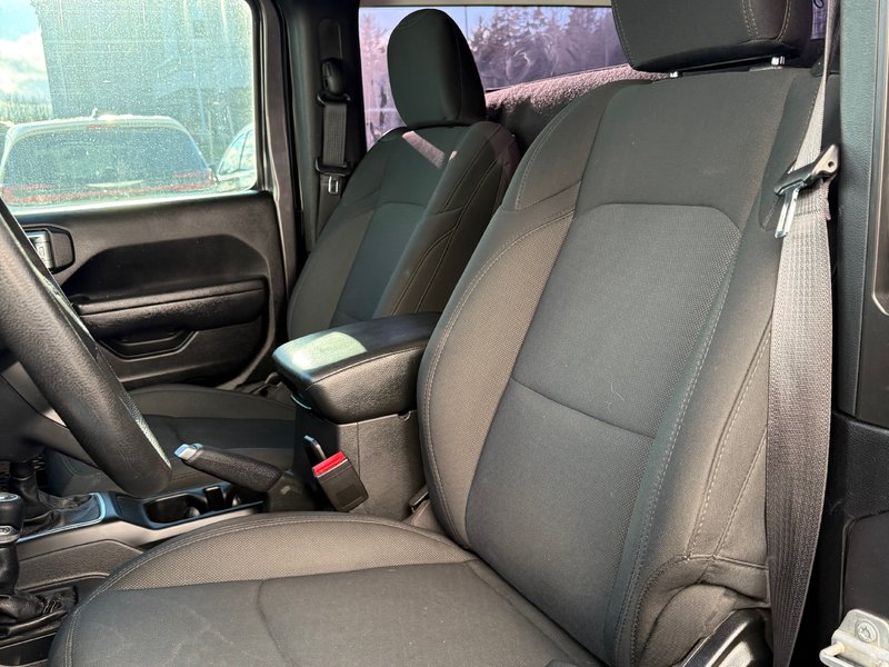 2022 Jeep WRANGLER SPORT AS TRADED - MANUAL