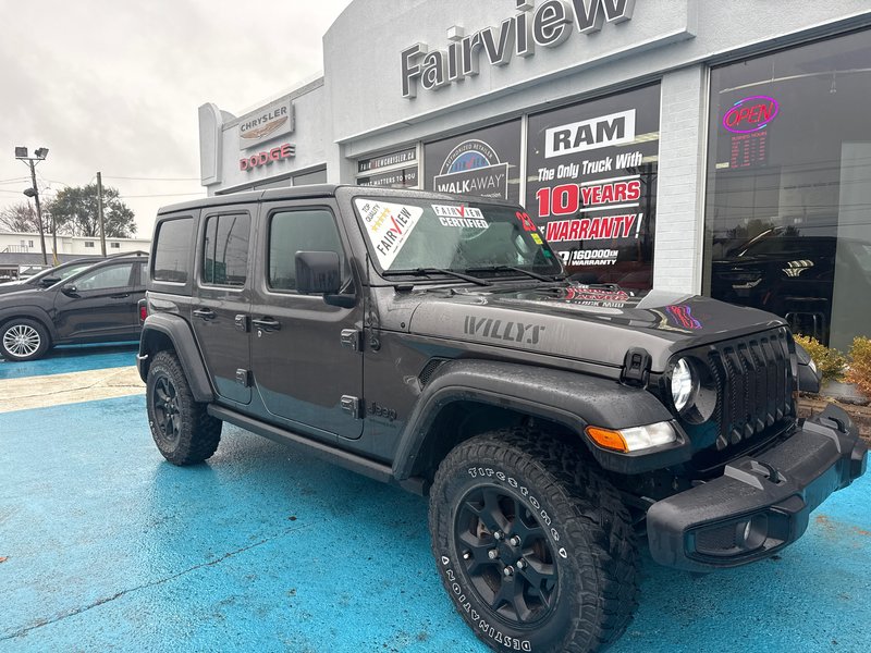 2023 Jeep Wrangler Willys Navigation and heated seats