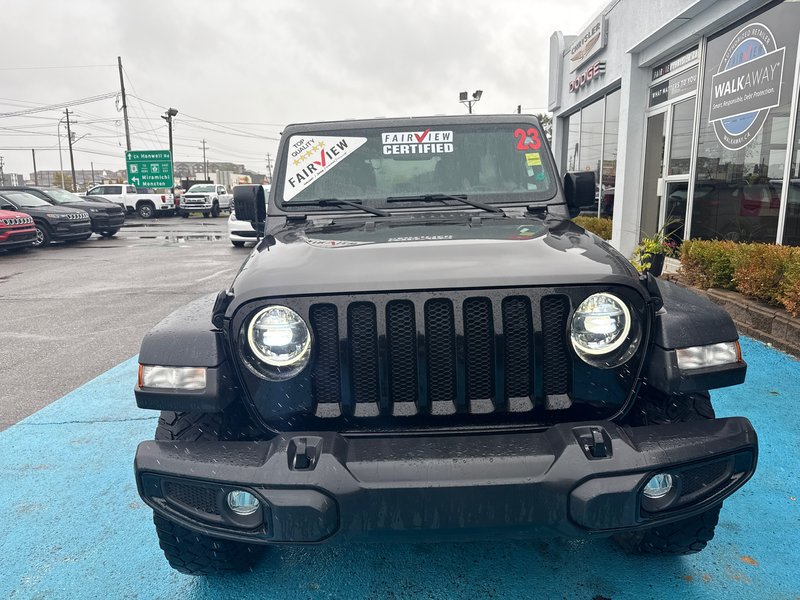 2023 Jeep Wrangler Willys Navigation and heated seats