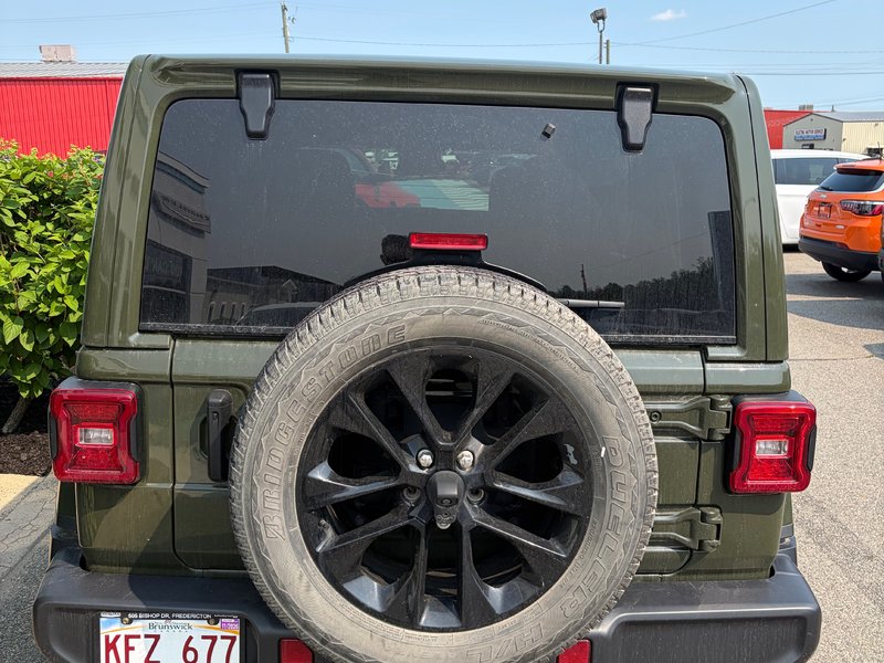 2024 Jeep WRANGLER SAHARA