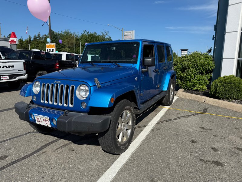 2016 Jeep WRANGLERUNLIMITED WRANGLER UNLIMITED SAHARA