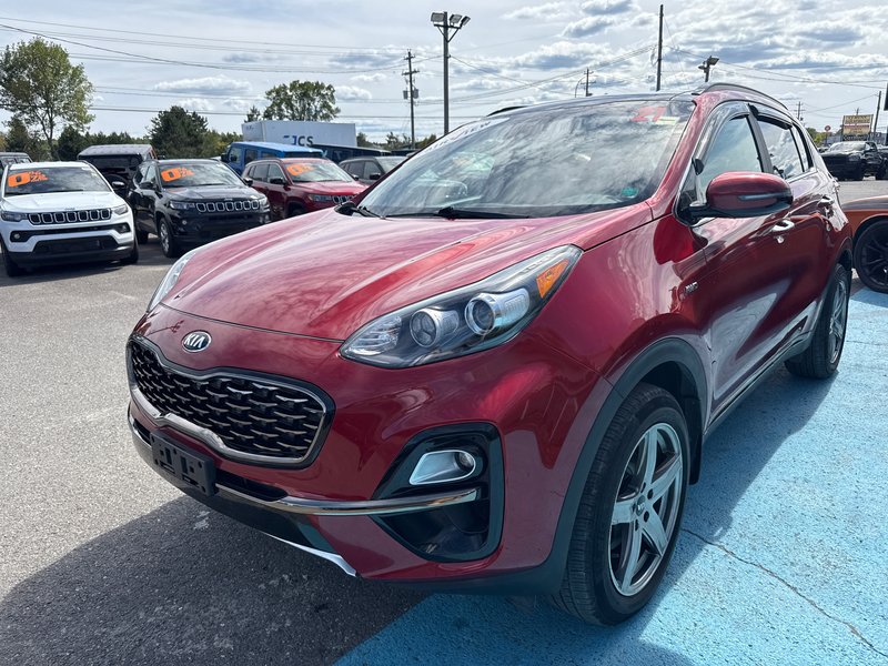 2021 Kia Sportage EX with only 25,000 km