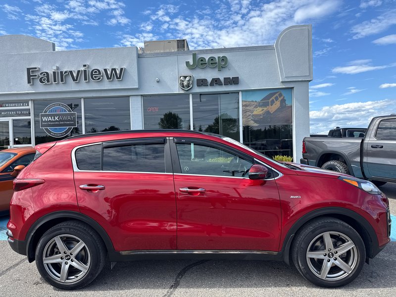 2021 Kia Sportage EX with only 25,000 km