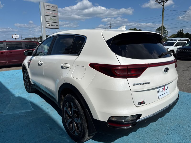 2022 Kia Sportage LX
