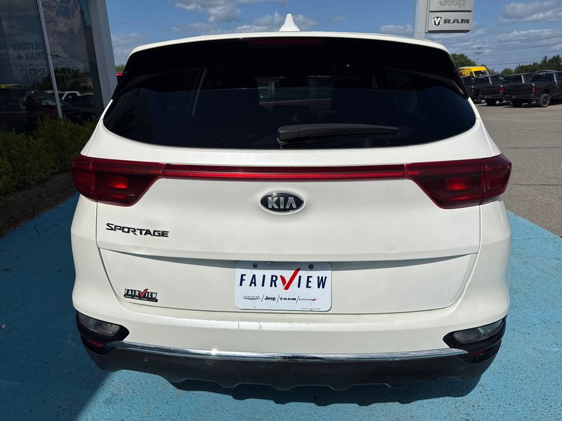 2022 Kia Sportage LX