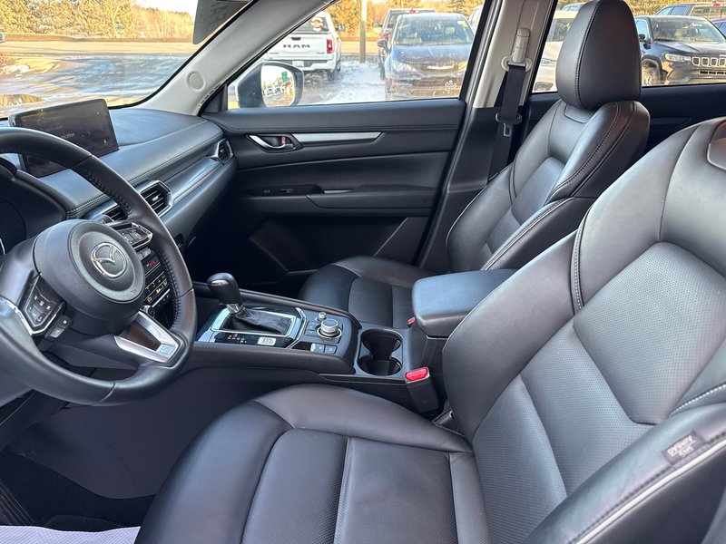 Mazda CX-5  2025