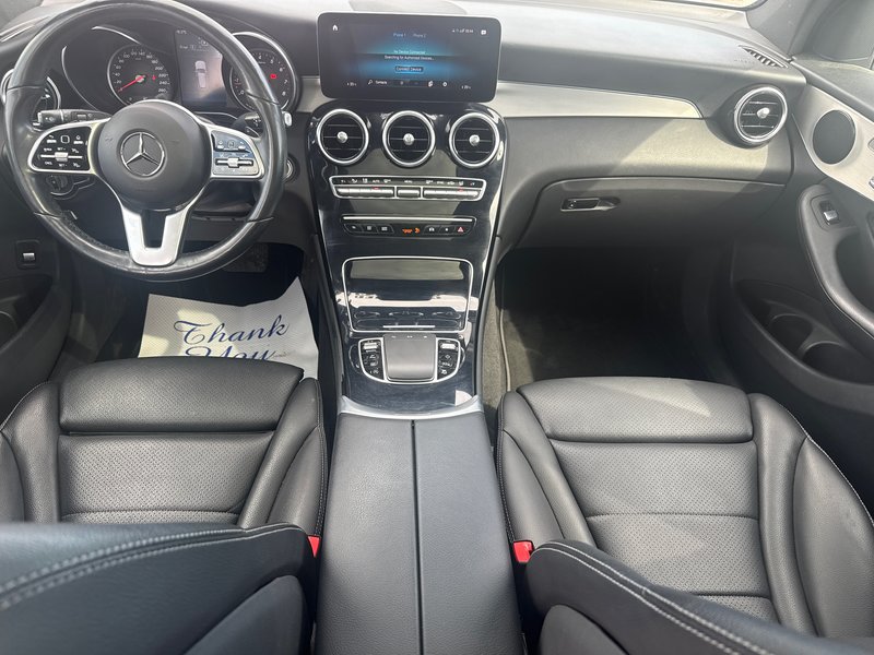 2022 Mercedes-Benz GLC 300