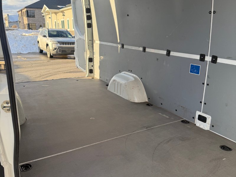 2024 Mercedes-Benz SPRINTER CARGO VAN BASE DIESEL!