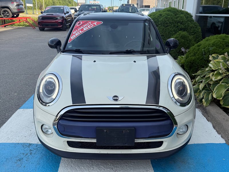 MINI Cooper Hardtop 5 Door BASE 2016