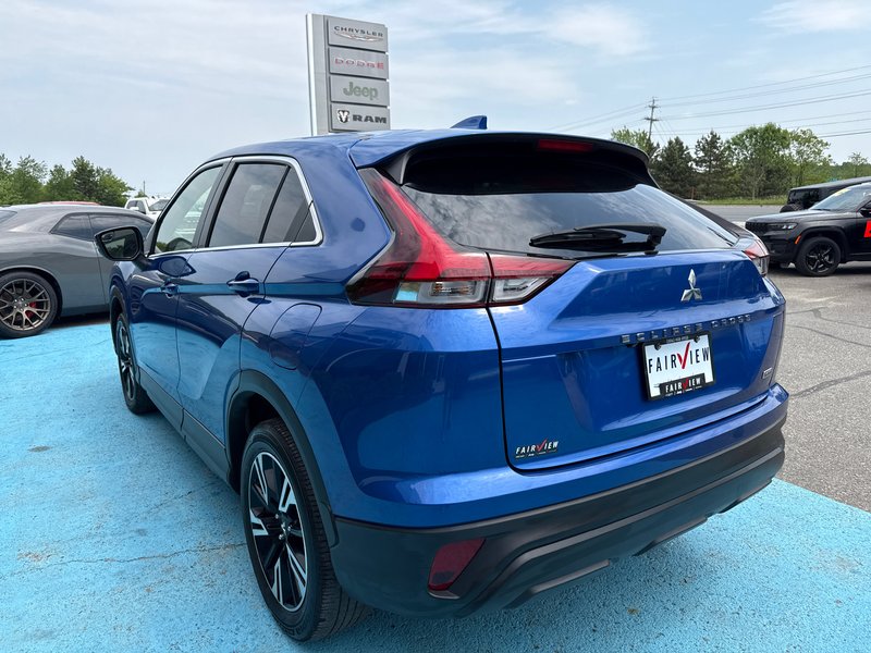 2023 Mitsubishi ECLIPSE CROSS ES AWD New tires new brake new two year MVI
