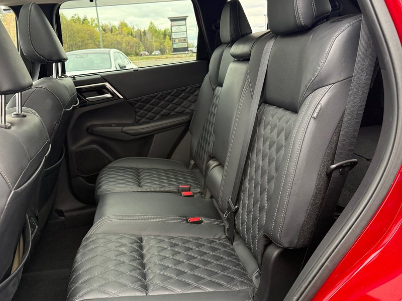 2022 Mitsubishi OUTLANDER GT PREMIUM