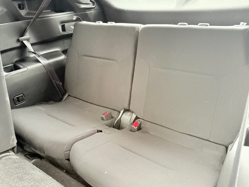 Mitsubishi Outlander ES 2024